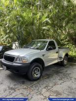 Ford, Fortaleza F-150 - 2001 